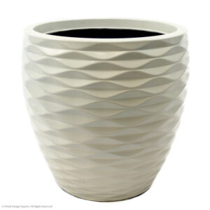 Bilbao Plastic Planter, Cream, 17in