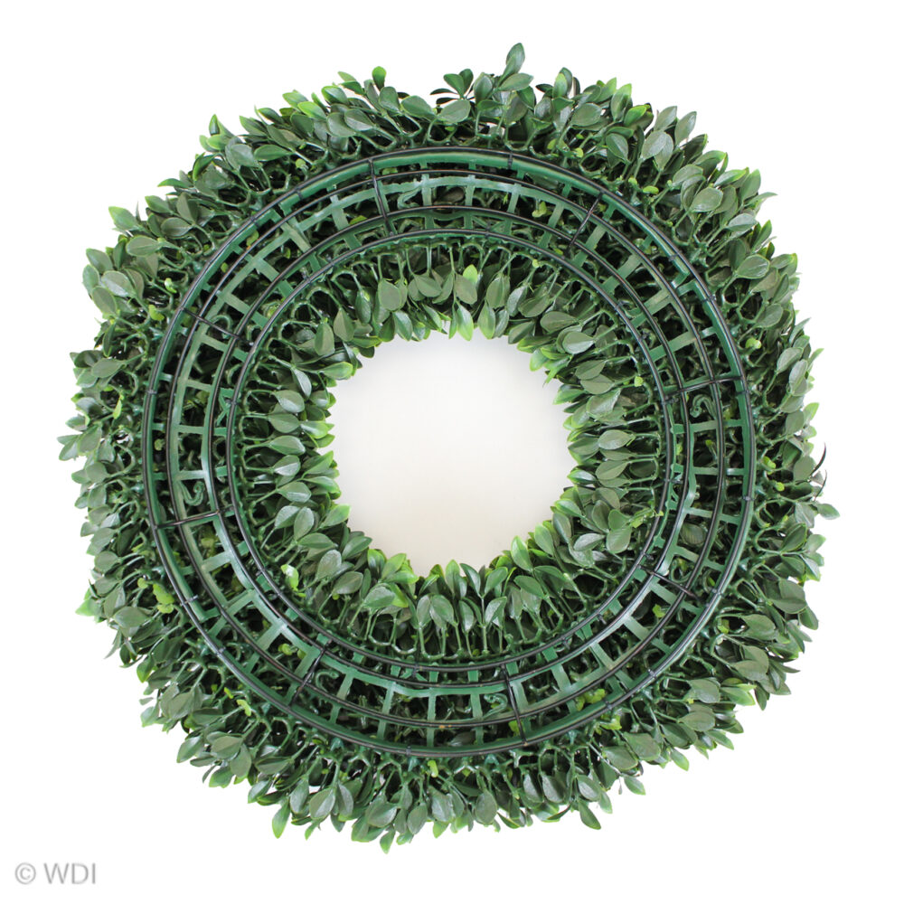 Barcelona Boxwood Wreath, 26in (UV) - Image 3