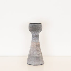 Palma Vase, Gris Cenizo, Small